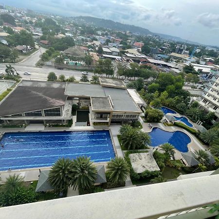 Verdon Parc Condo Davao City Exteriör bild