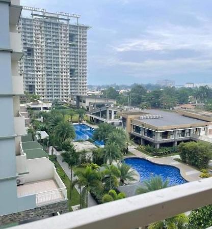 Verdon Parc Condo Davao City Exteriör bild