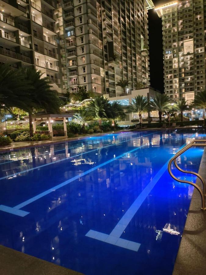 Verdon Parc Condo Davao City Exteriör bild