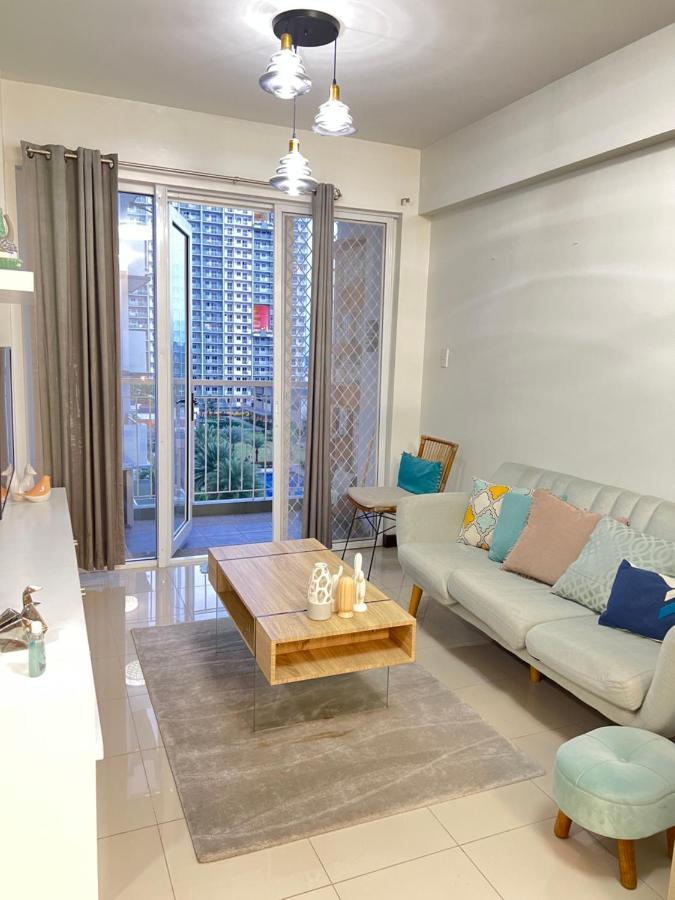Verdon Parc Condo Davao City Exteriör bild